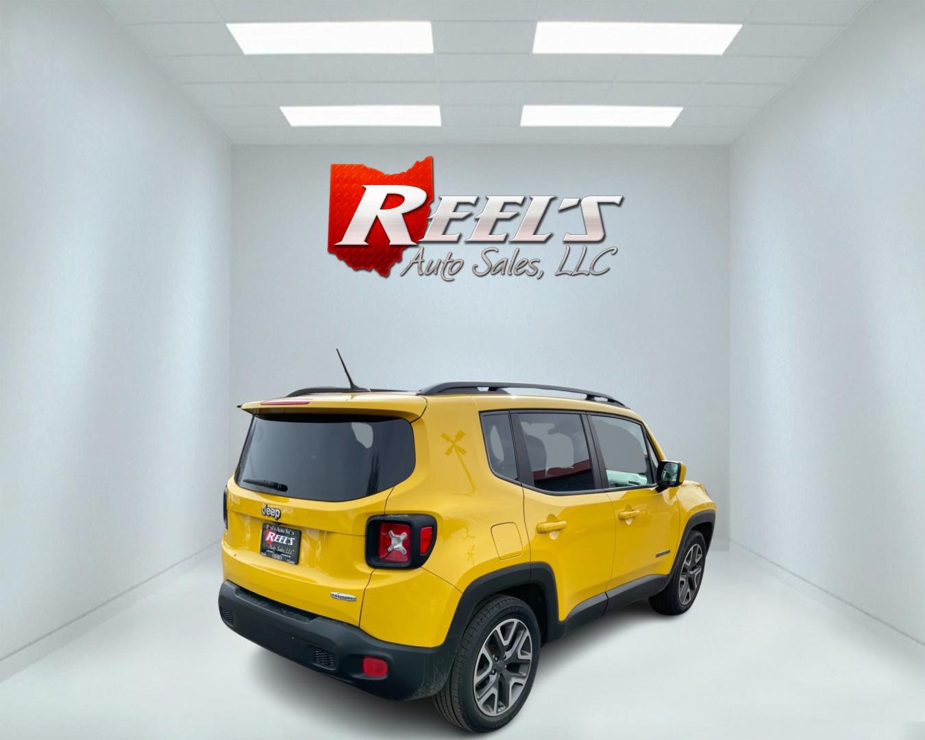 2017 Yellow /Black Jeep Renegade Latitude FWD (ZACCJABBXHP) with an 2.4L I4 DOHC 16V engine, 9-Speed Automatic transmission, located at 11115 Chardon Rd. , Chardon, OH, 44024, (440) 214-9705, 41.580246, -81.241943 - Photo#33